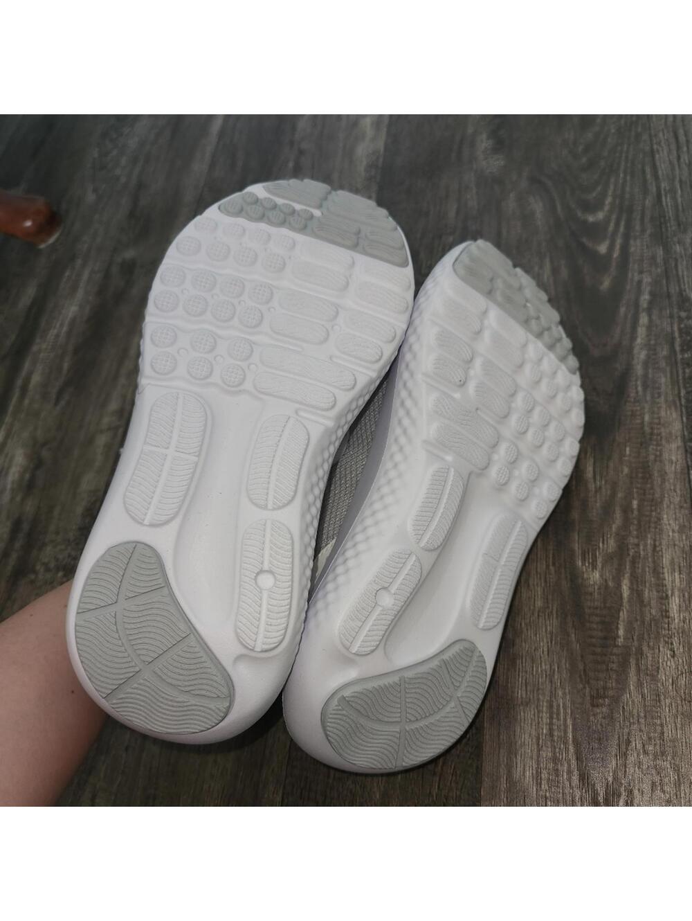 Under Armour Surge 4 Running Shoes - Picture 3 of 5